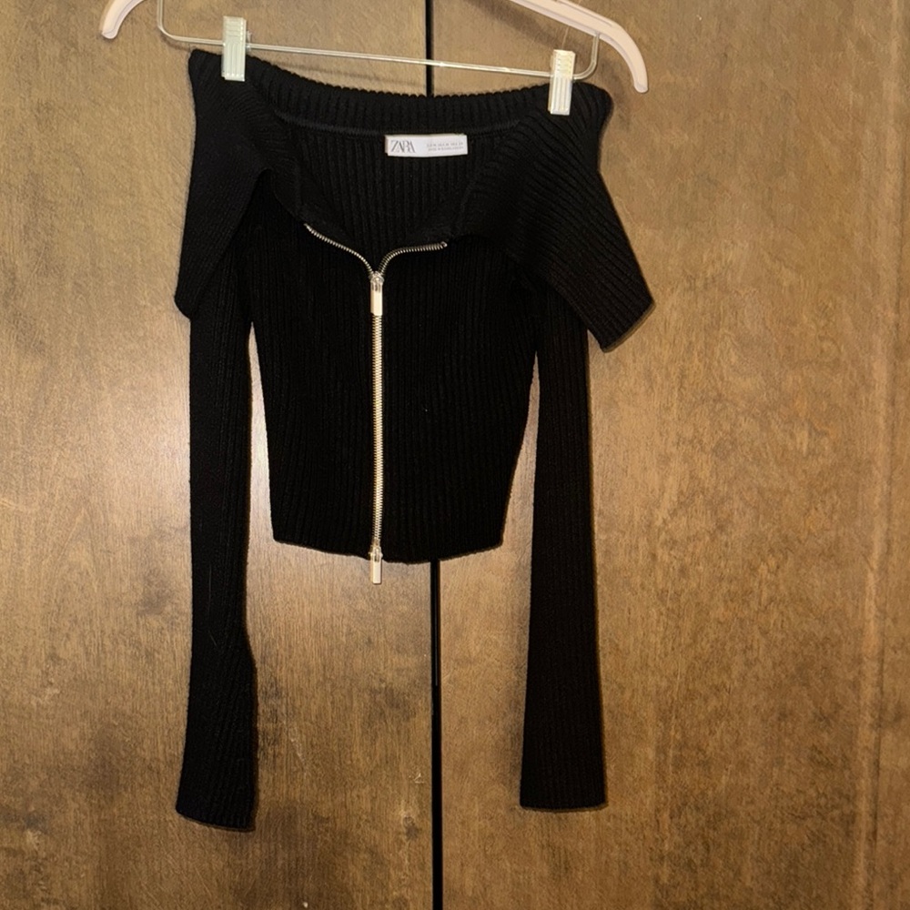Zara Black Off-Shoulder Sweater